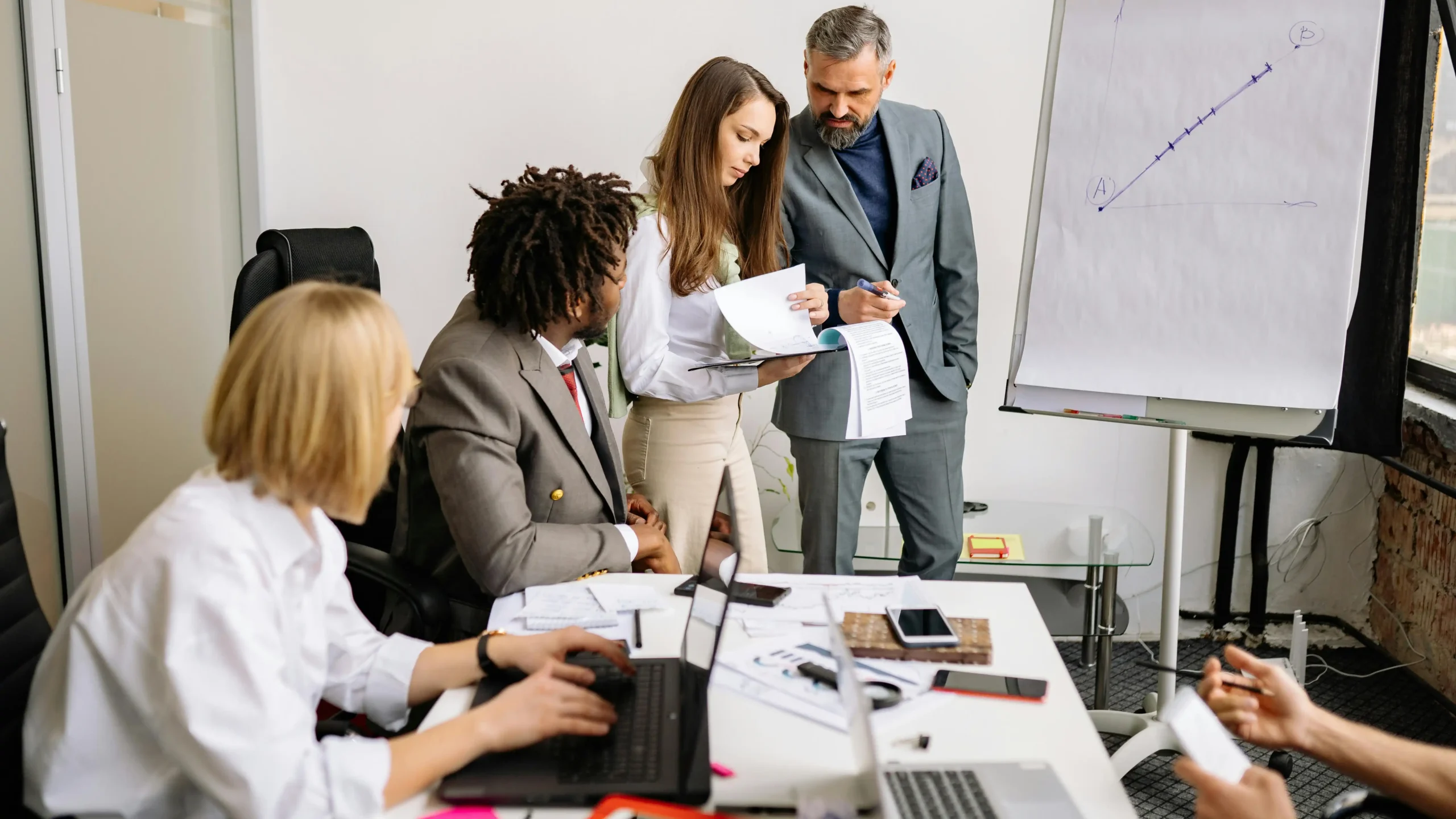 The New ‘Deal Desk’ Checklist: Security, Legal, AI Policy, and Vendor Risk in One Flow